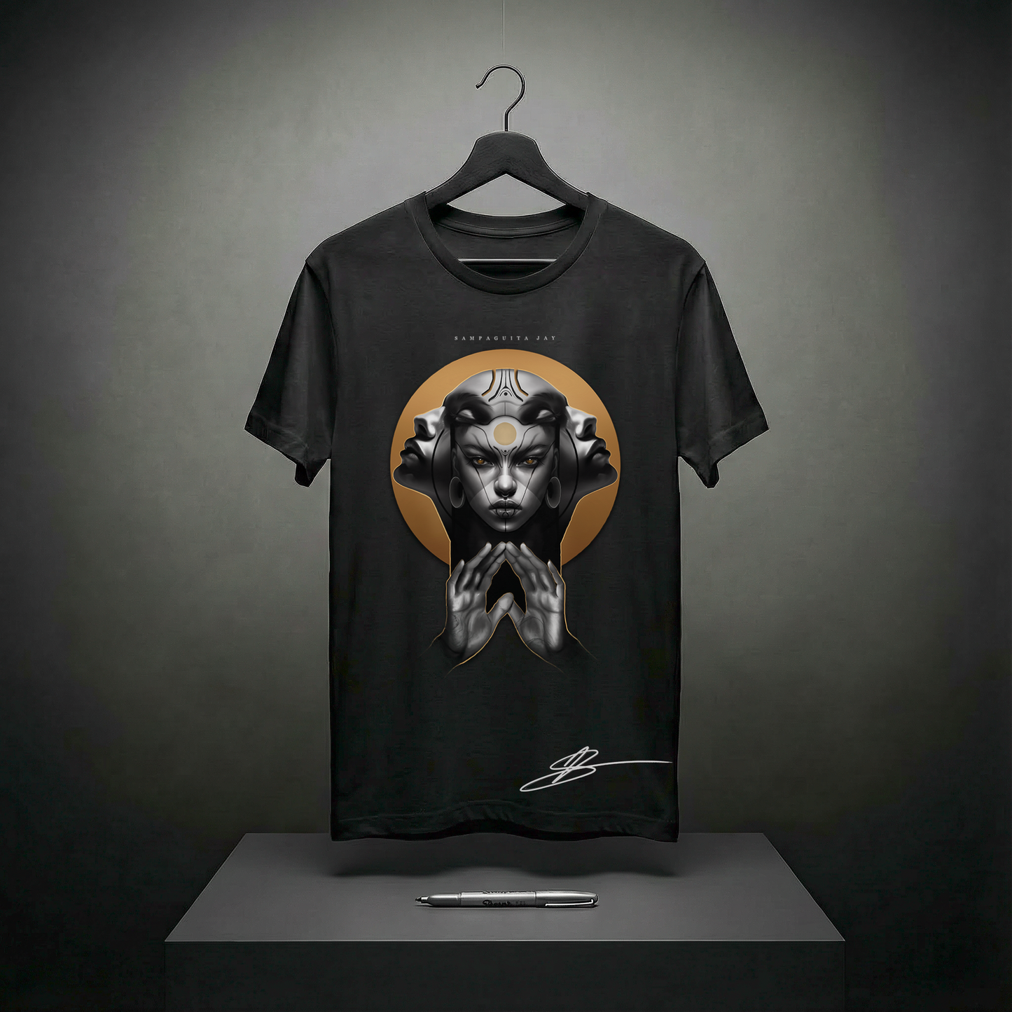 T-Shirt - Solar - Black | Signed Edition