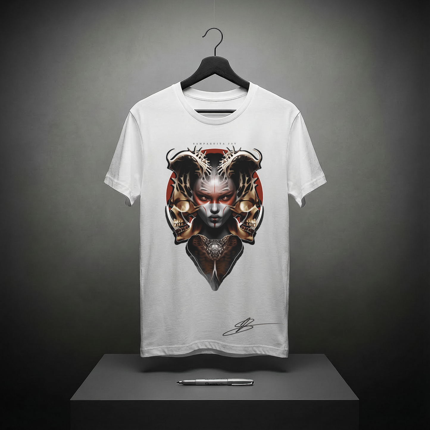 T-Shirt - Lunar - White | Signed Edition
